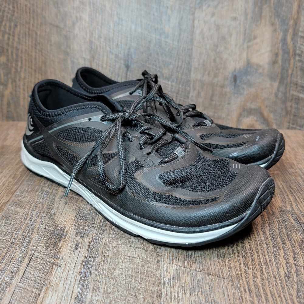 Topo Athletic ST-2 Running Shoes Men's Size 9 Black Grey Zero Drop Lightweight